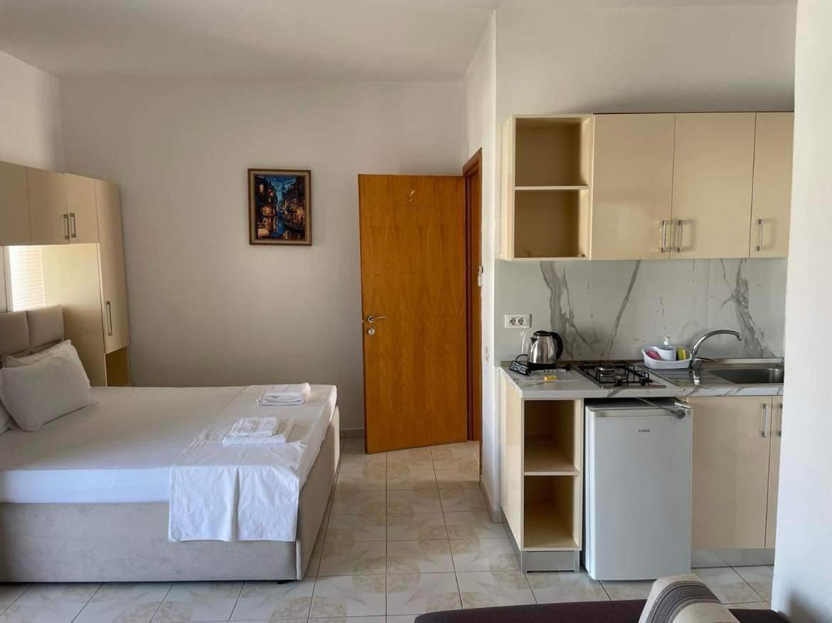 Apartments Rudi Orikum Extérieur photo